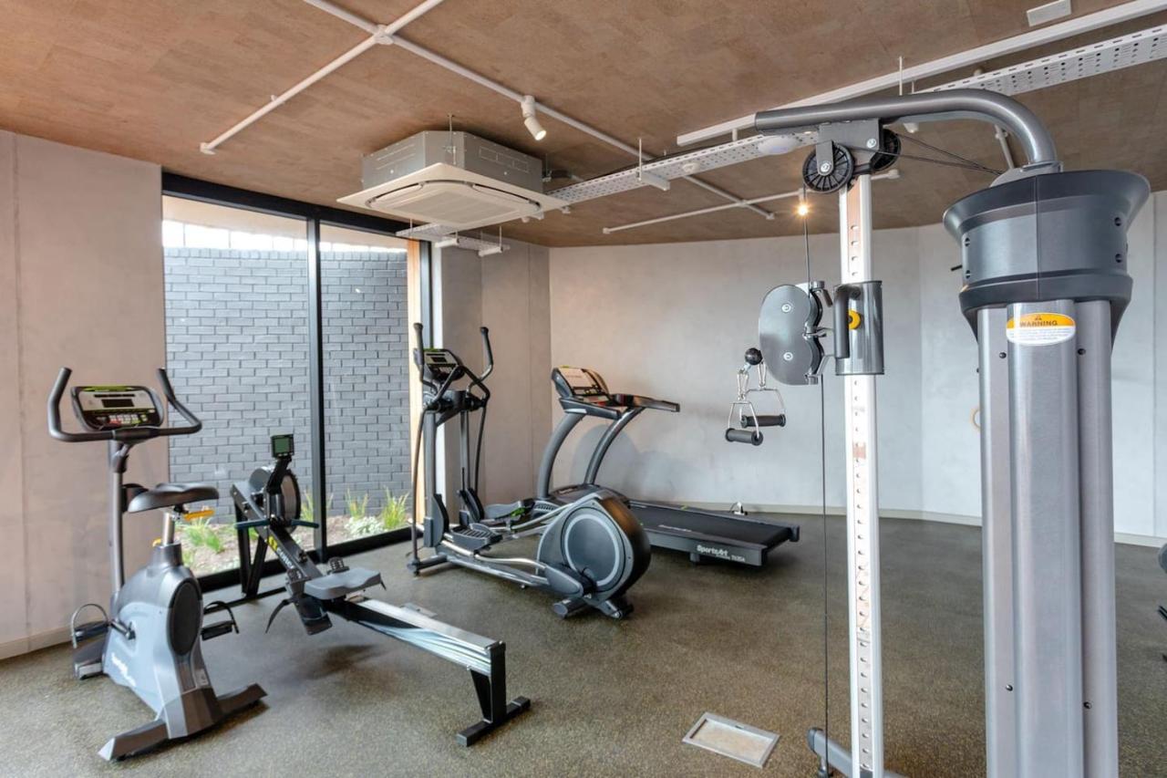 Apartamento Brand New Penthouse With Waterfront Views Ciudad del Cabo Exterior foto